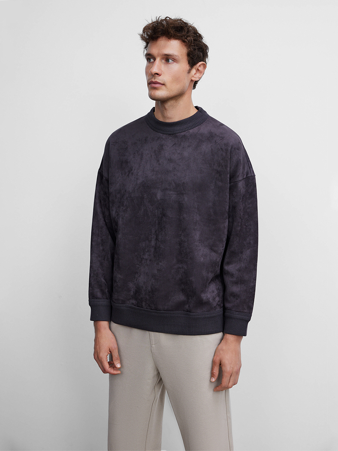 ODM Men's Oversized Velvet Sweatshirt