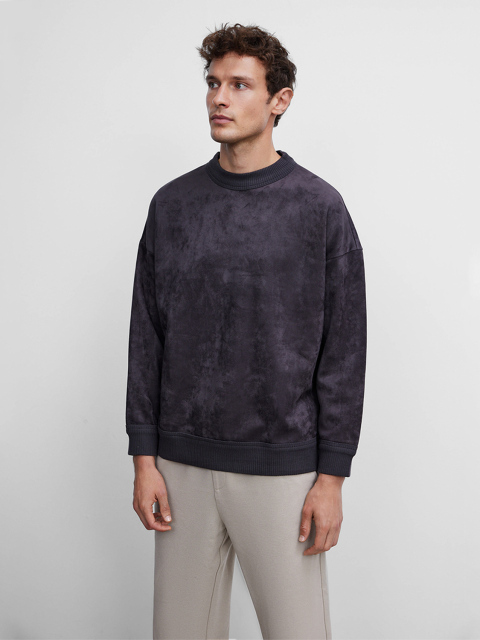 ODM Men's Oversized Velvet Sweatshirt