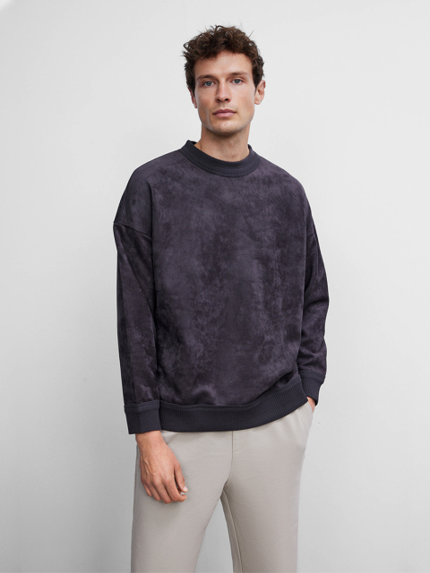 ODM Men's Oversized Velvet Sweatshirt