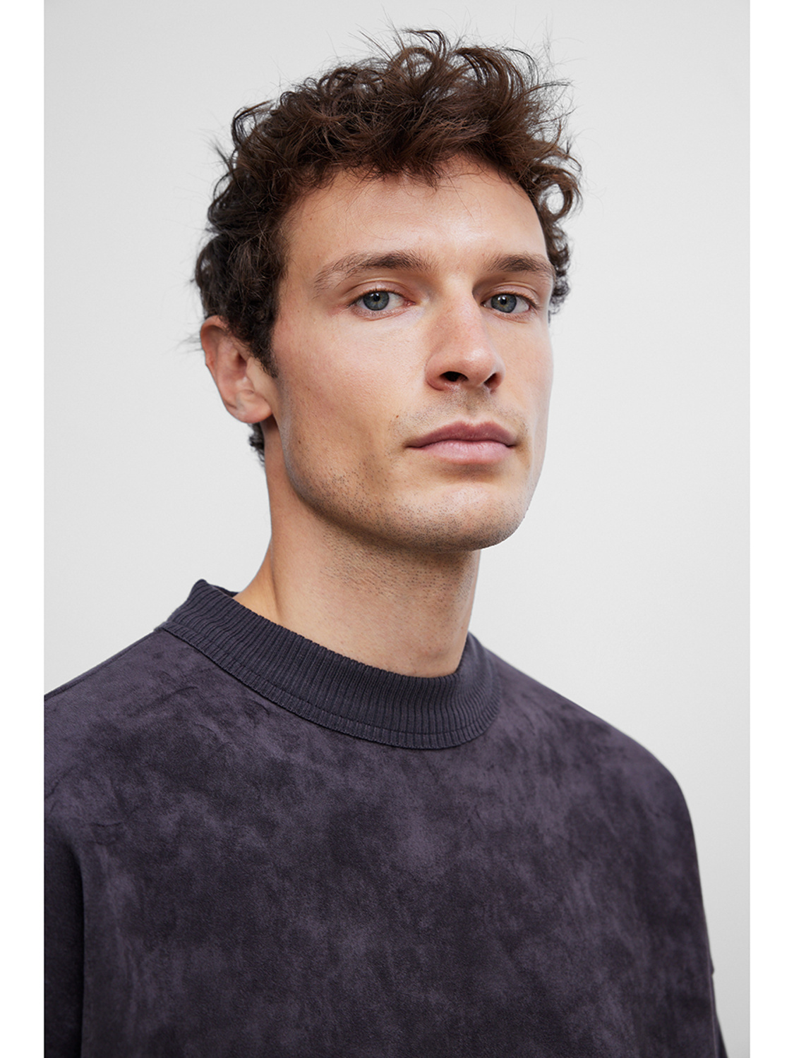 ODM Men's Oversized Velvet Sweatshirt