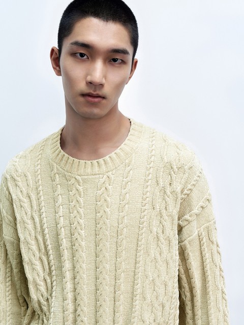 ODM Men's Chunky Cable-Knit Sweater