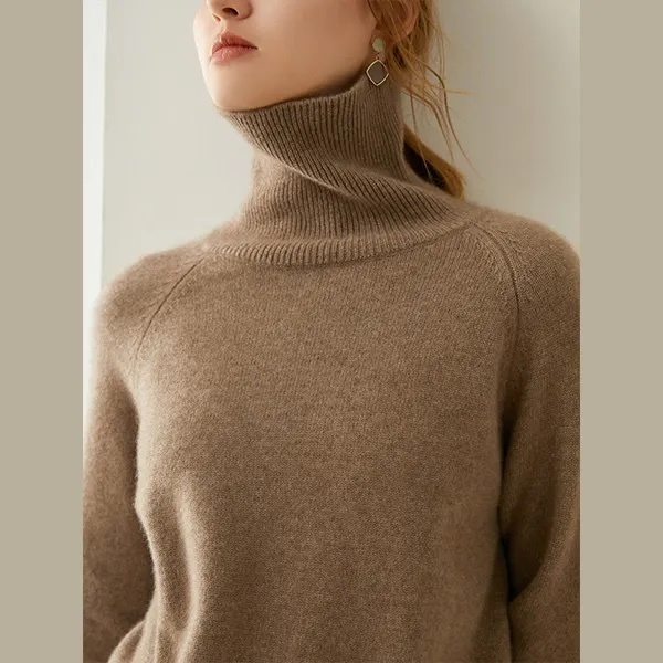 Customize Classic Women’s Cashmere Timeless Elegance Turtleneck Sweater