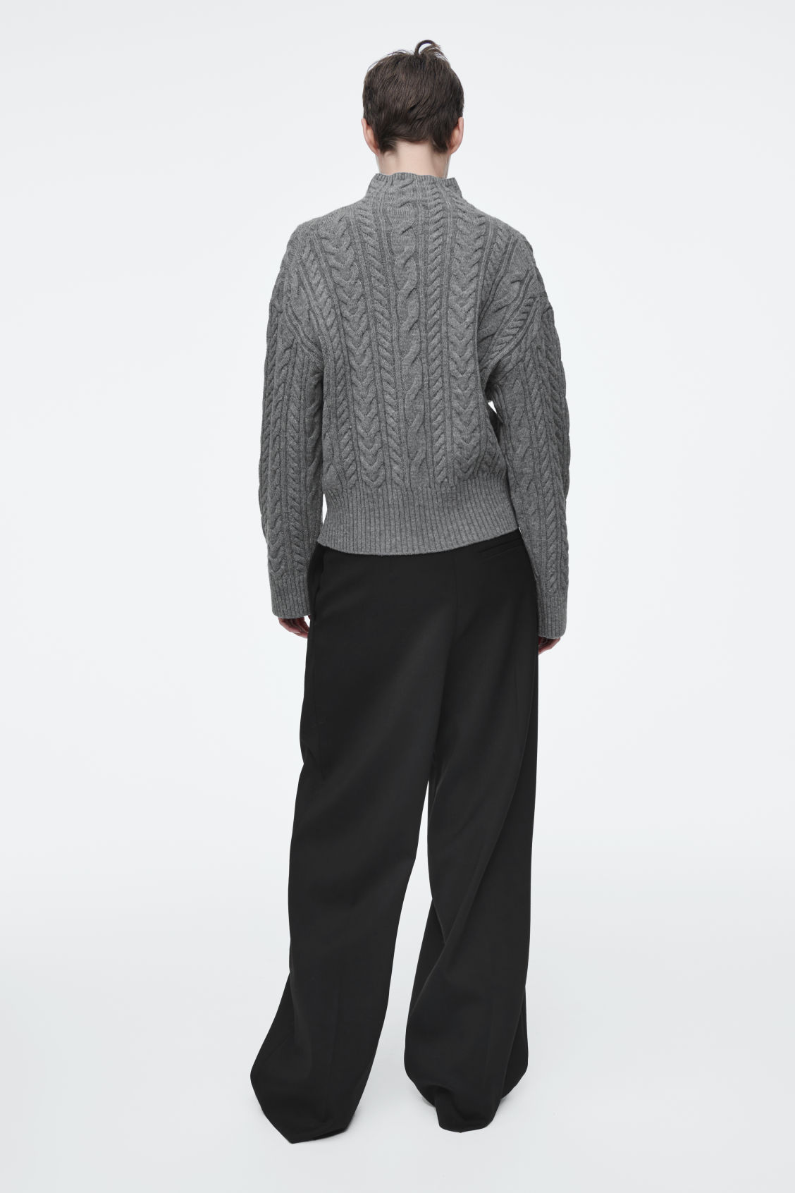 OEM Women’s Classic Gray High-Neck Cable-Knit Sweater