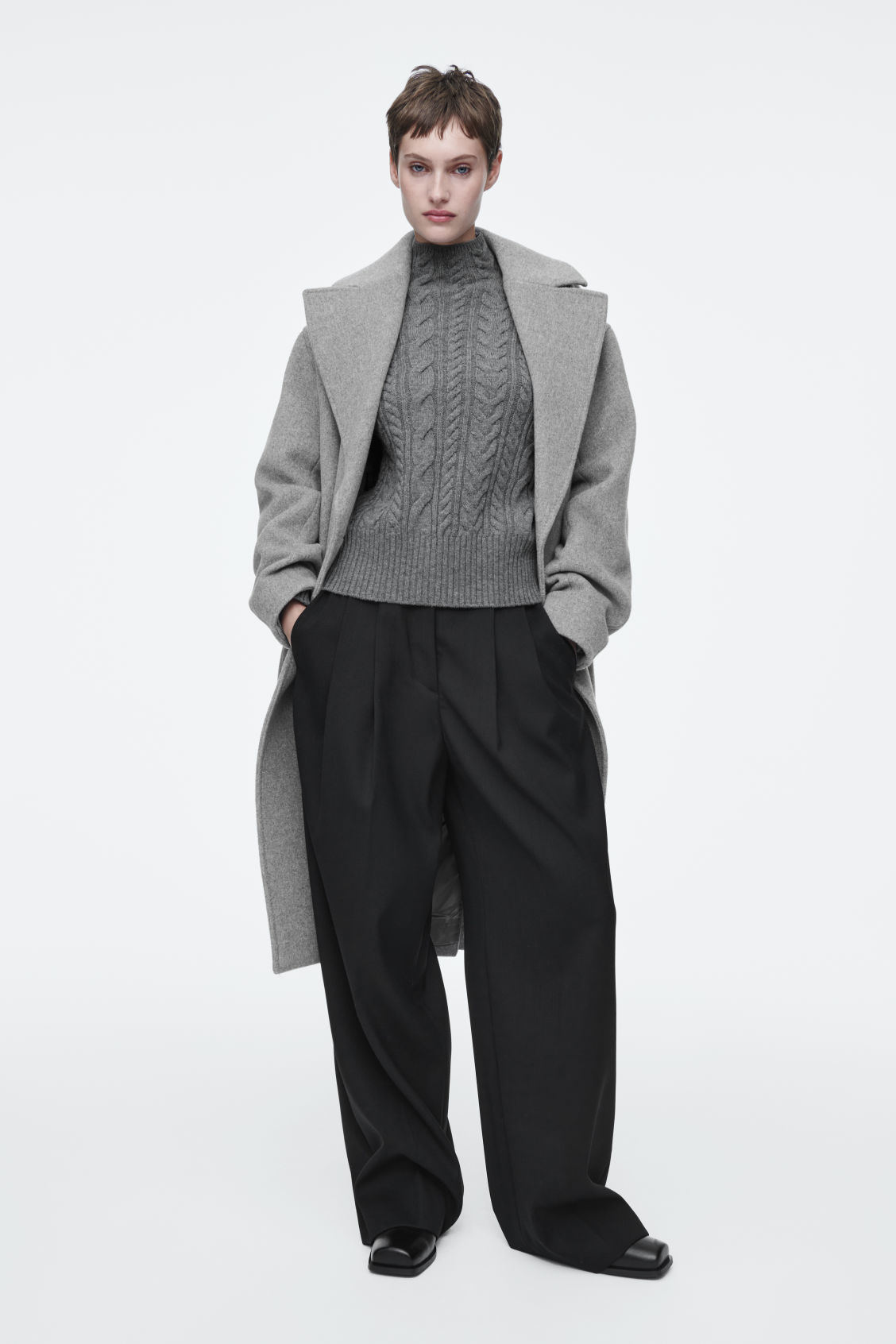 OEM Women’s Classic Gray High-Neck Cable-Knit Sweater