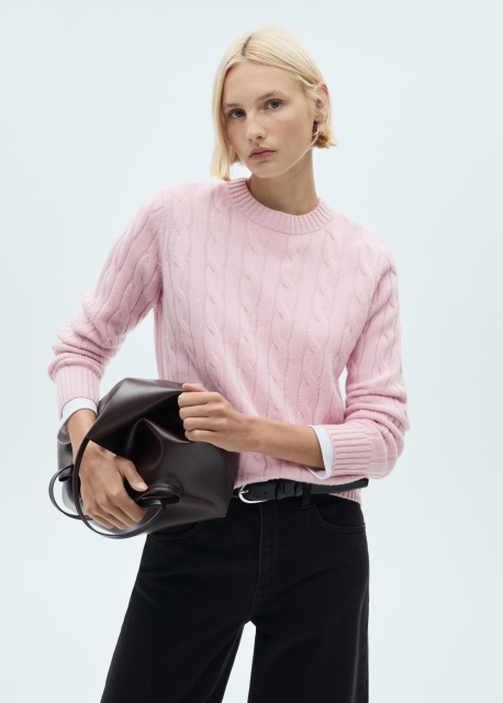 OEM Women's Cable Knit Crewneck Sweater in Soft Pink