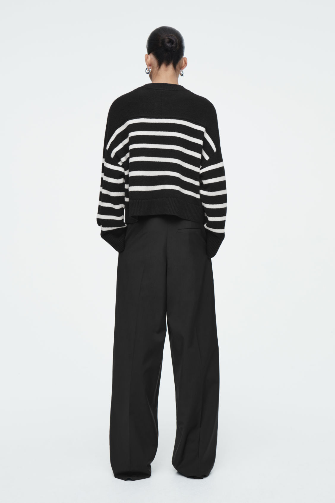 Wholesale Women's Striped Button-Up Cardigan with Pockets