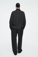 OEM Women's Oversized Turtleneck Sweater with Asymmetric Hem