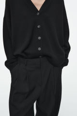 OEM/ODM Avaliable Women's Oversized V-Neck Button-Up Cardigan