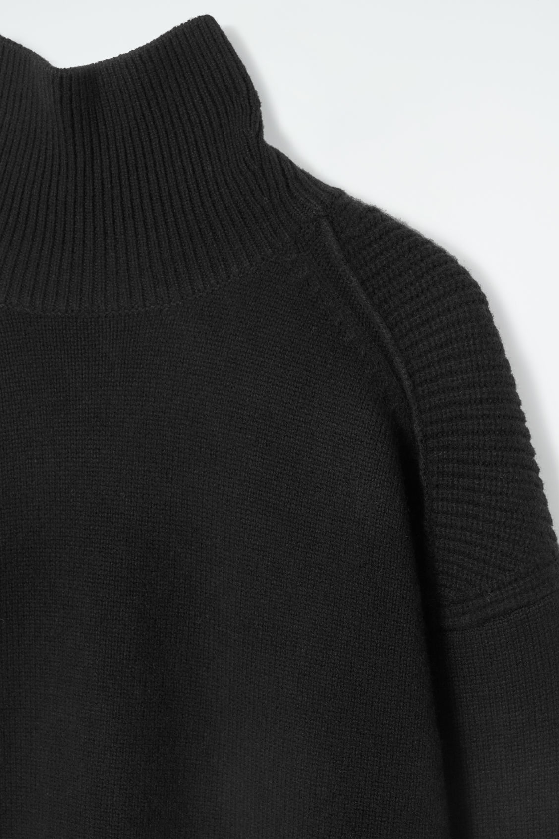 Personalized Women's Black Turtleneck Sweater with Ribbed Detailing