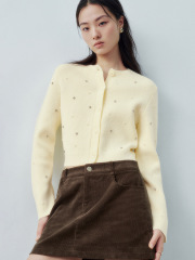 Personalized Women's Pearl-Embellished Yellow Cardigan