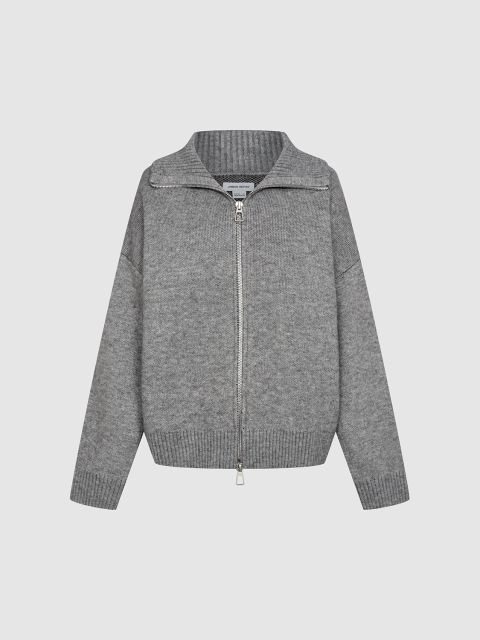 Factory Women's Oversized Zip-Up Knit Jacket with Split-Hem Jeans
