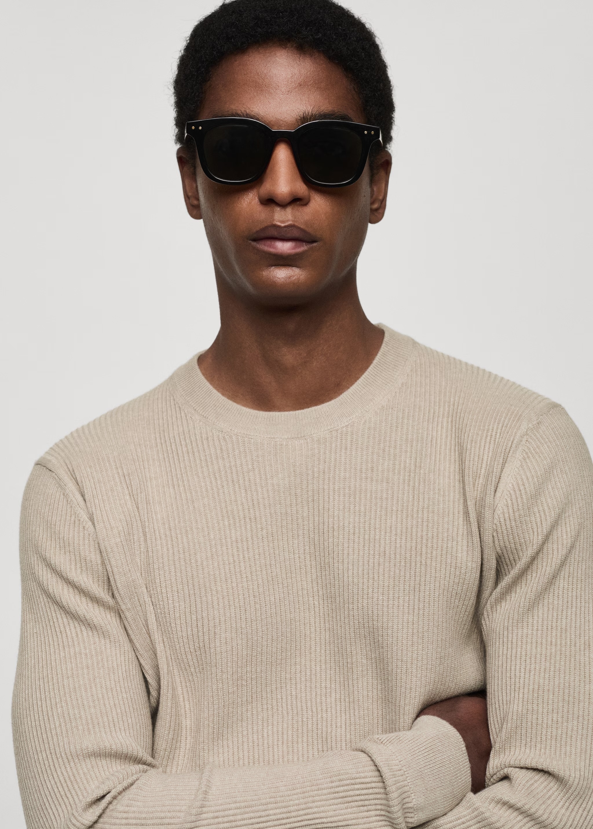 ODM Men's Beige Ribbed Knit Sweater