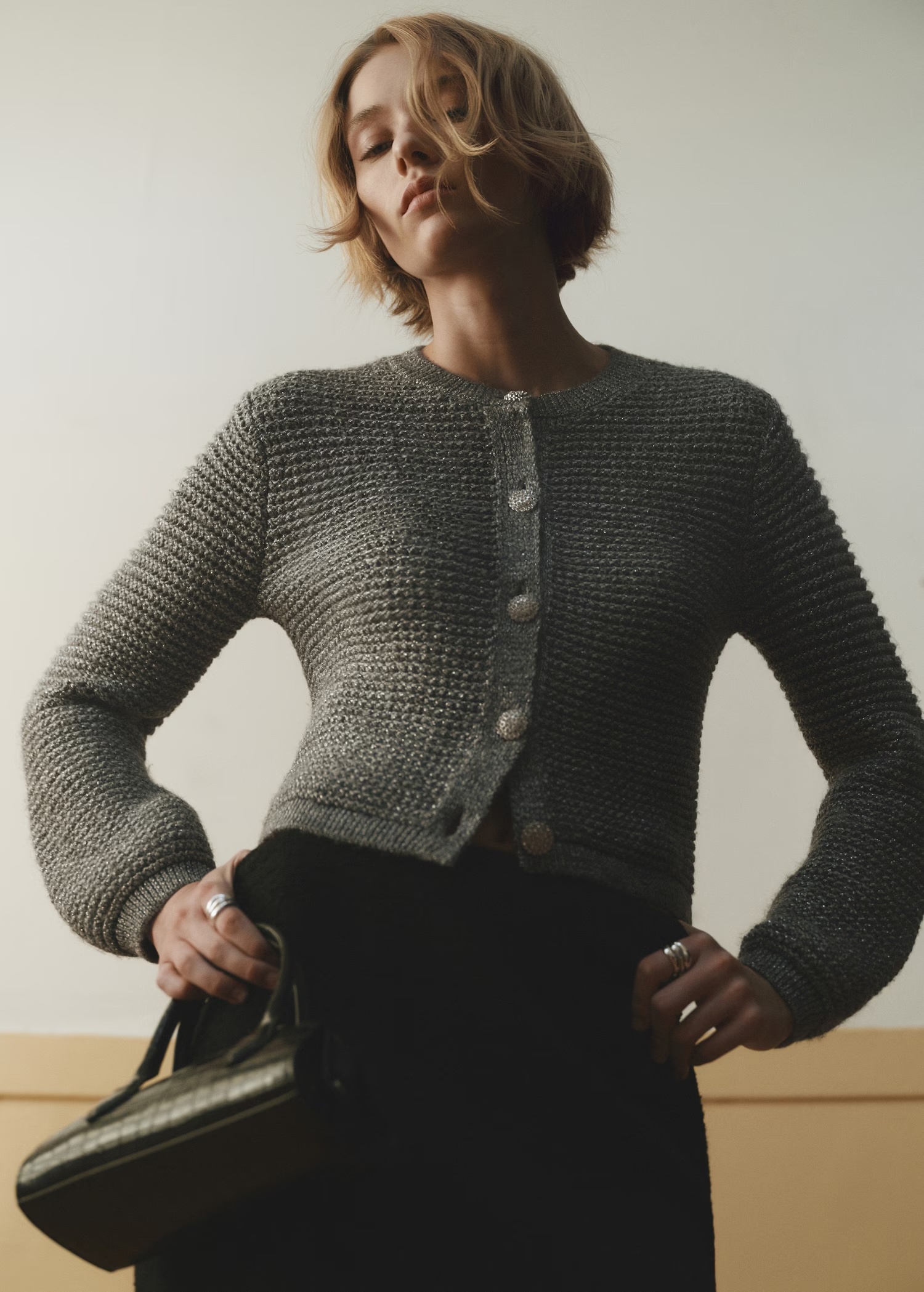 OEM/ODM Available Women's Cropped Metallic Gray Knit Cardigan | Customizable Wholesale Knitwear | Jubaodi
