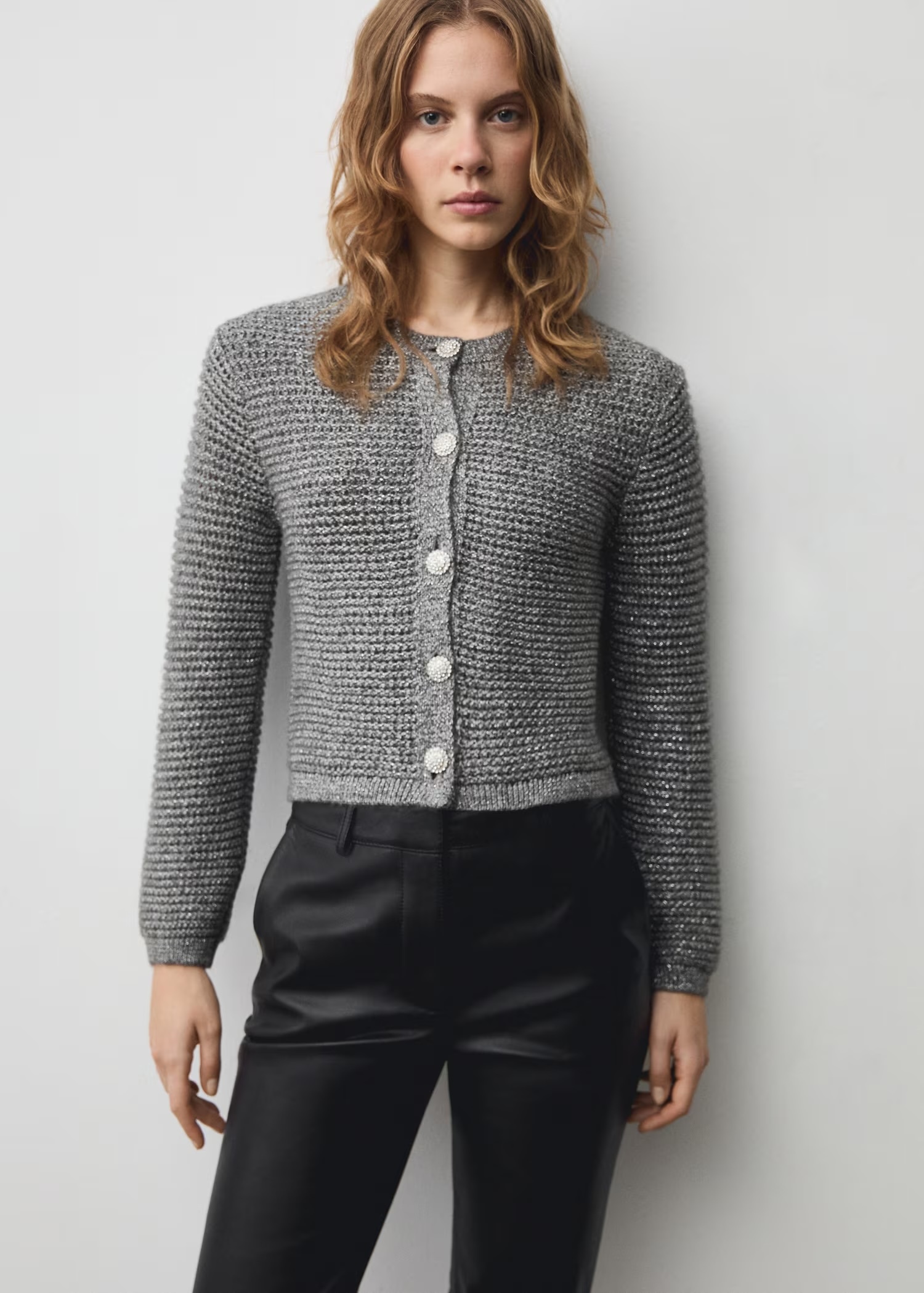 OEM/ODM Available Women's Cropped Metallic Gray Knit Cardigan | Customizable Wholesale Knitwear | Jubaodi