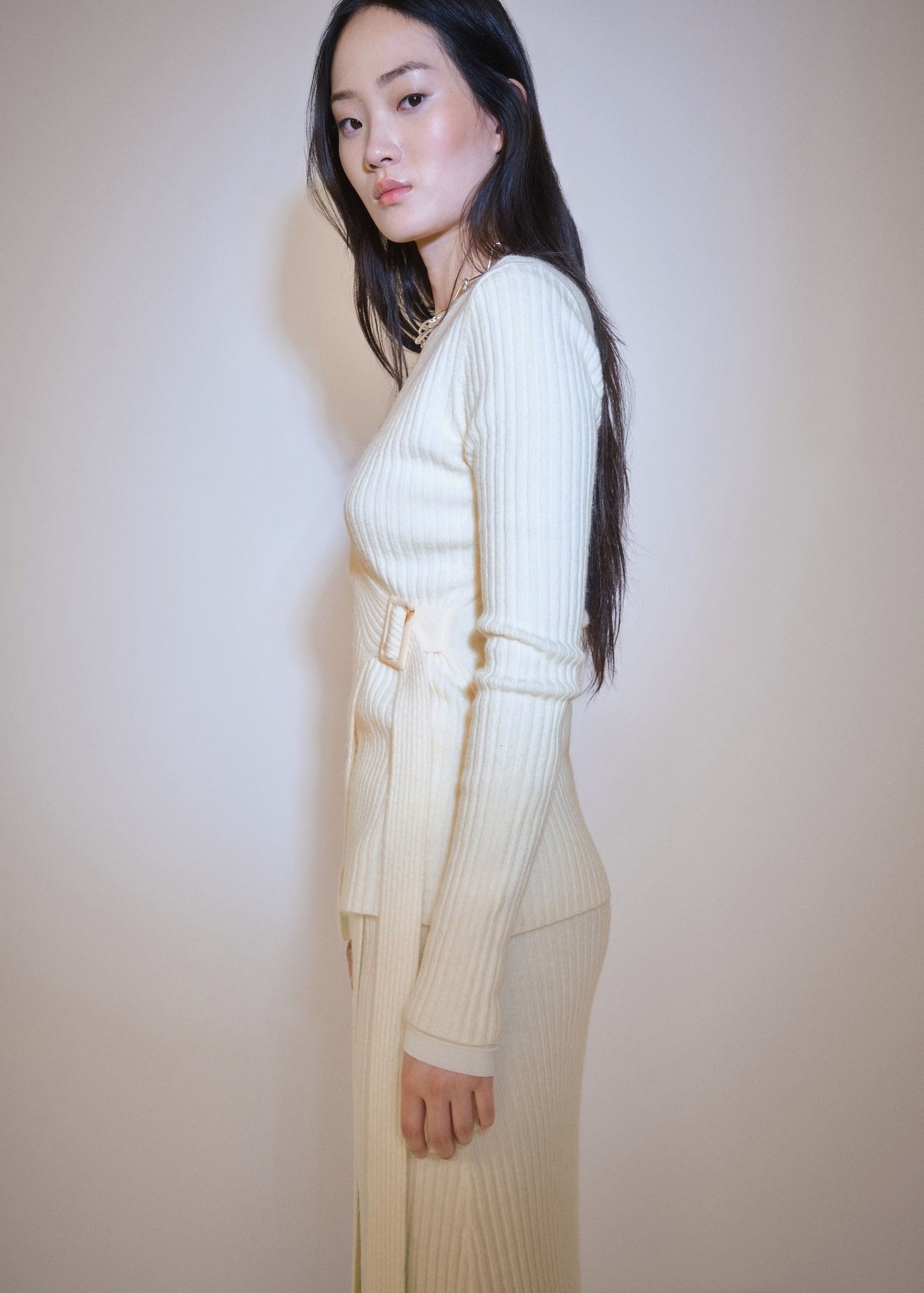 Wholesale Elegant Ribbed Wrap-Style Knit Sweater with Buckle Detail | Customizable ODM & Bulk Knitwear | Jubaodi