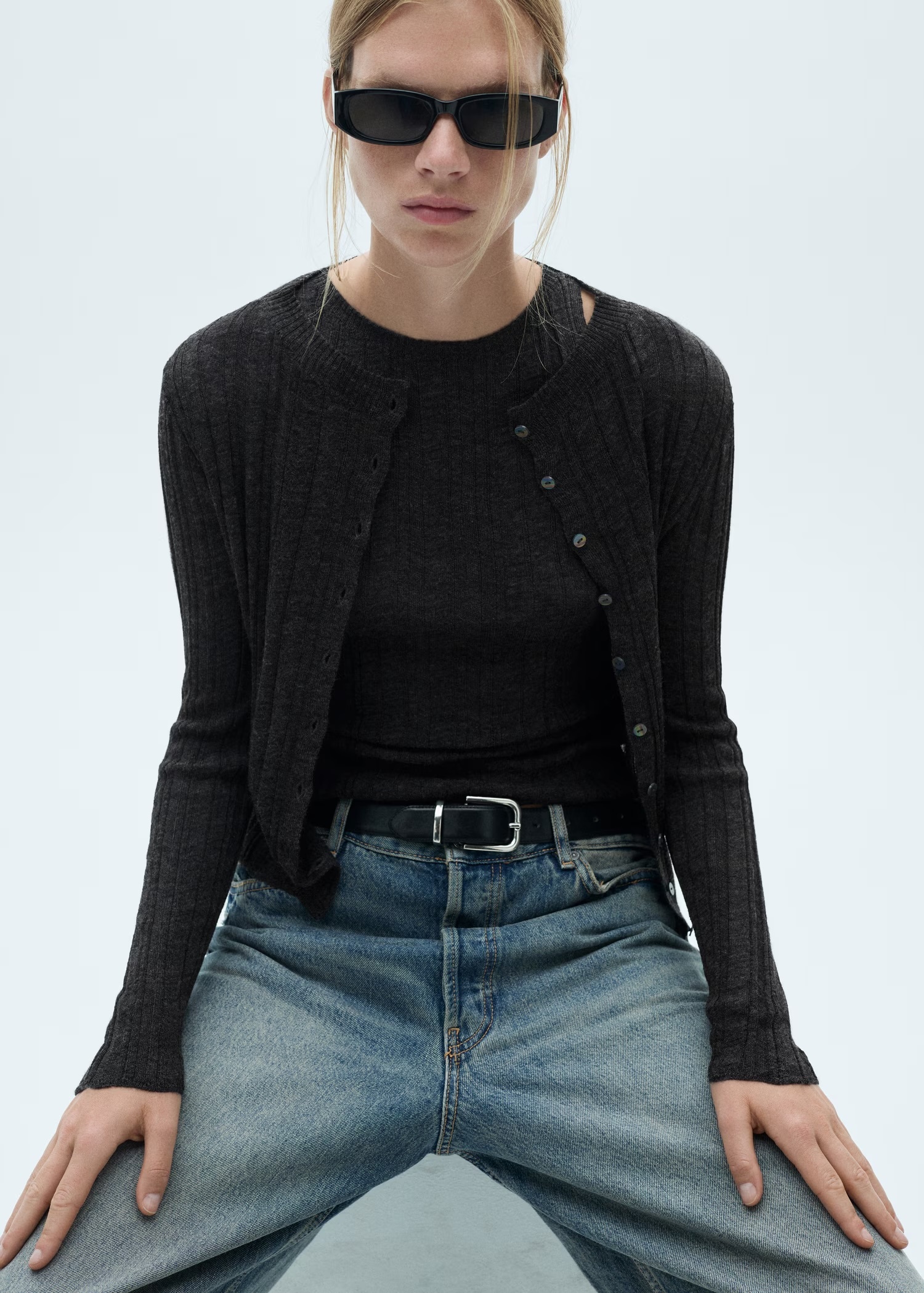Custom Design Women’s Ribbed Charcoal Button-Up Cardigan | ODM & Wholesale Custom Knitwear | Jubaodi