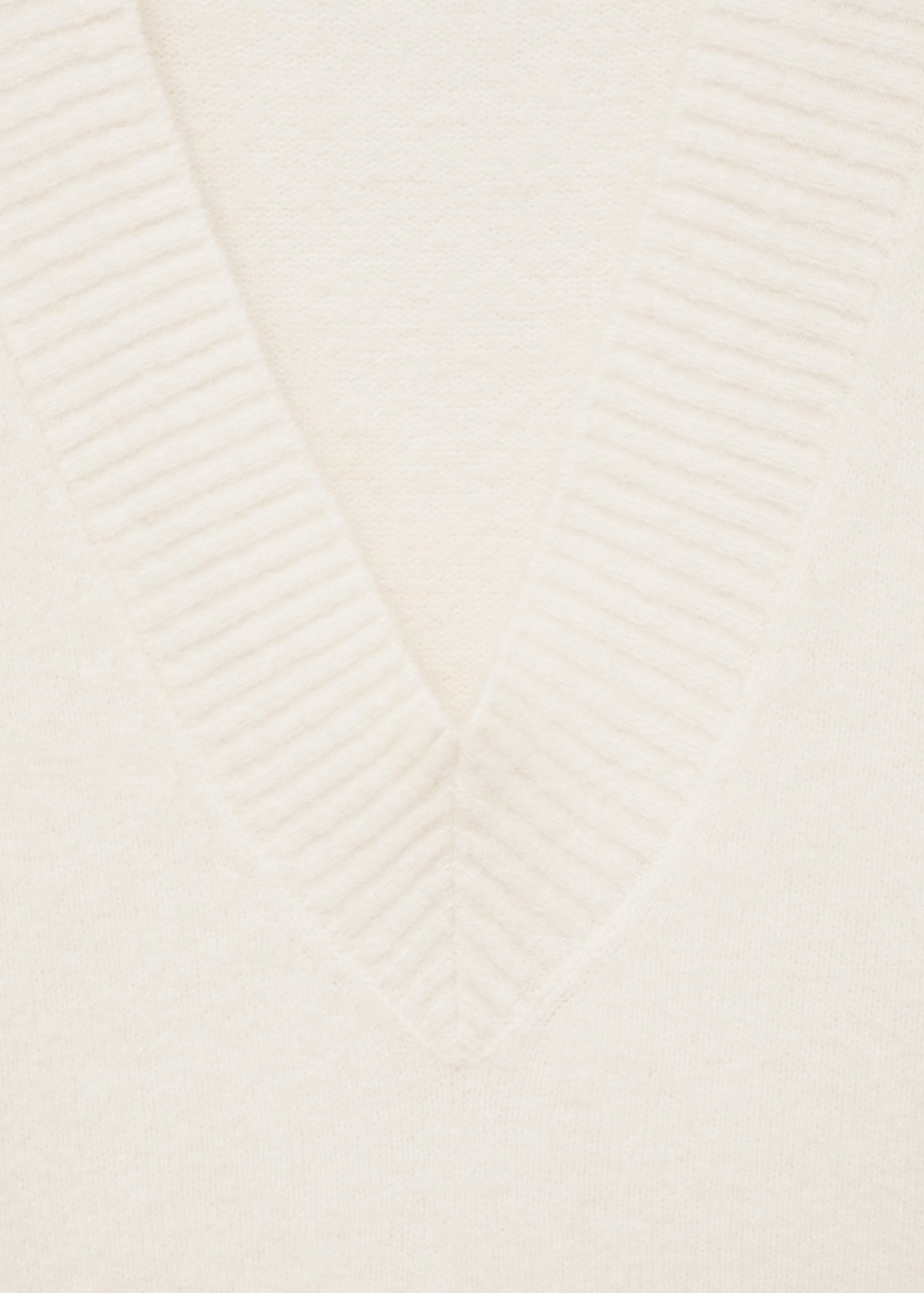 Customizable Women’s Oversized V-Neck Sweater in Ivory White | Wholesale Knitwear | OEM/ODM Manufacturer | Jubaodi