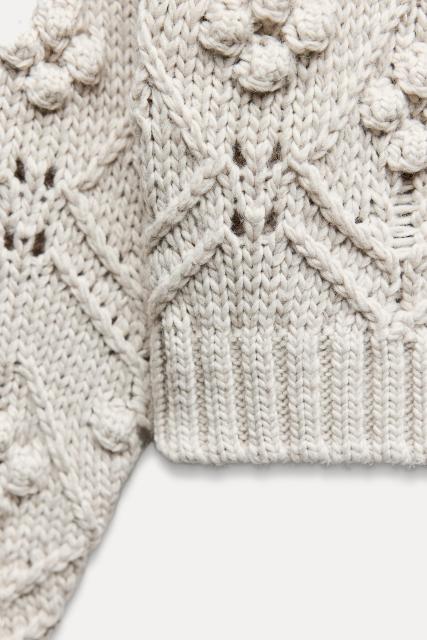 Made-to-Order Women’s Cream Textured Knit Sweater | Custom Knitwear Manufacturer & Wholesale Supplier | Jubaodi