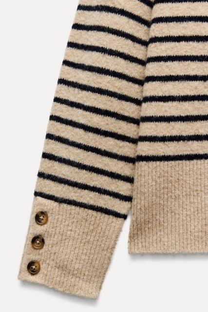 Custom Design Women’s Striped Button-Detail Sweater | Nautical-Inspired Knitwear Manufacturer & Wholesale Supplier | Jubaodi