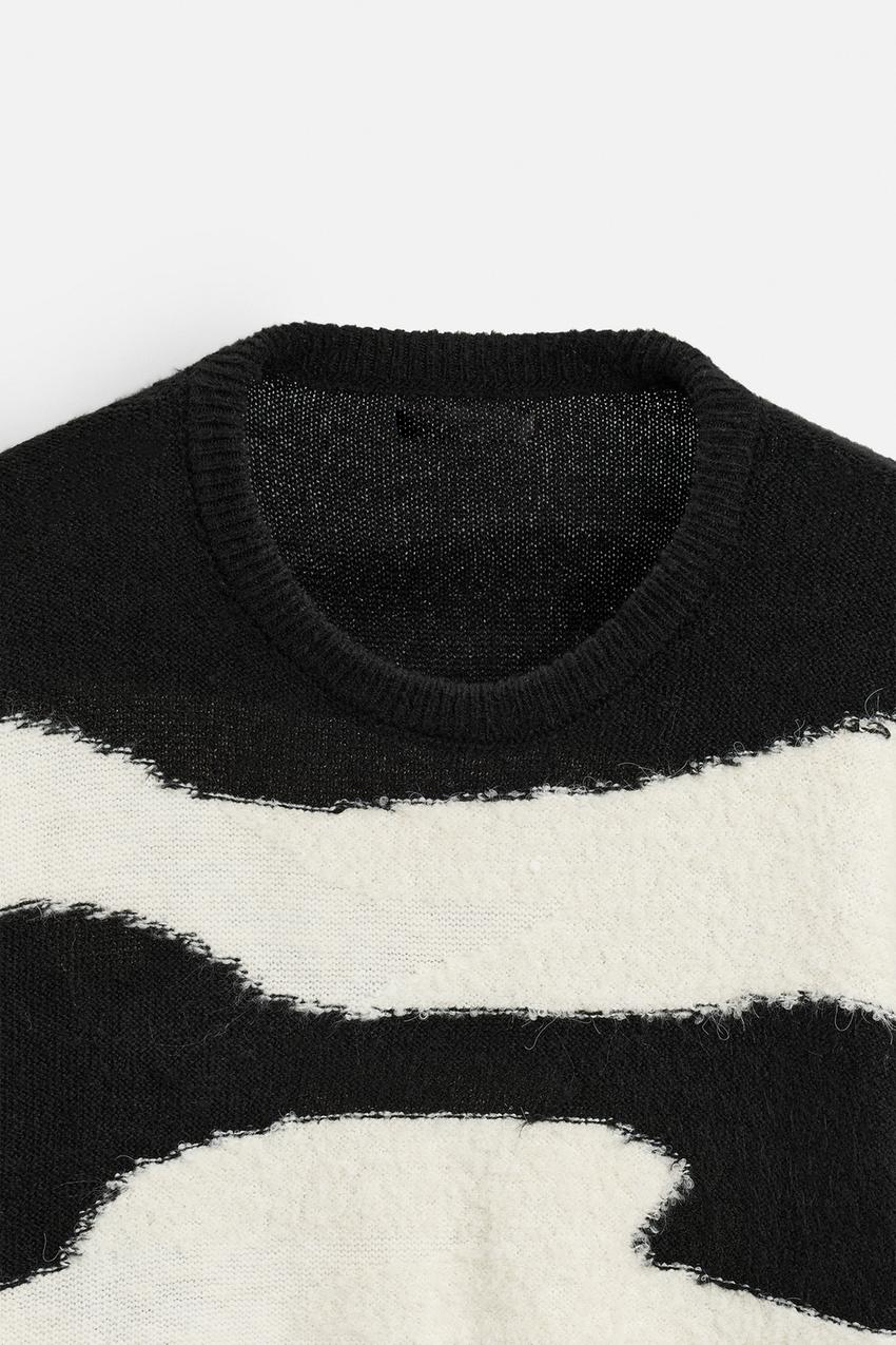 Made-to-Order Black and White Abstract Pattern Sweater – Customizable Cozy Knit Sweater for Retailers & Manufacturers