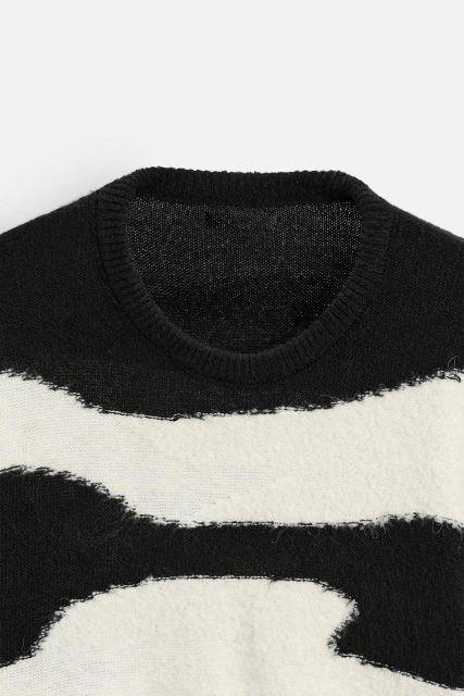 Made-to-Order Black and White Abstract Pattern Sweater – Customizable Cozy Knit Sweater for Retailers & Manufacturers