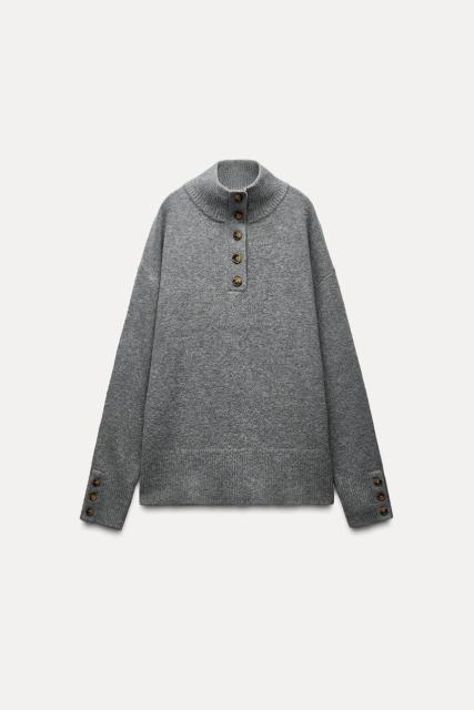 OEM Customizable Gray Button Detail Turtleneck Sweater – Wholesale Women’s Cozy Knitwear