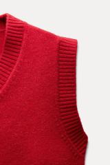 Factory Direct V-Neck Red Sleeveless Sweater – Customizable Wholesale Women’s Knitwear