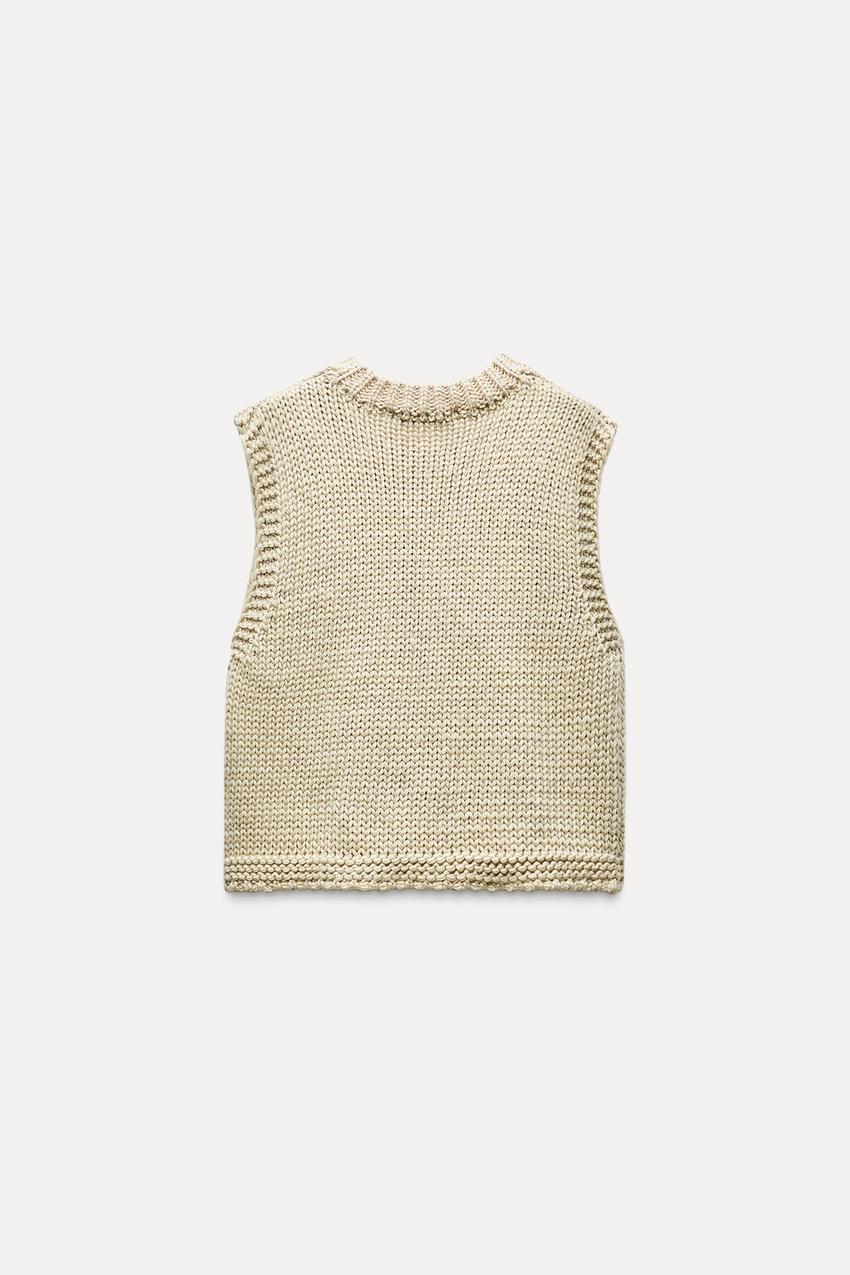 OEM/ODM Available Festive Sleeveless Knitted Top with Christmas Tree Design –Women’s Holiday Sweater for Manufacturers