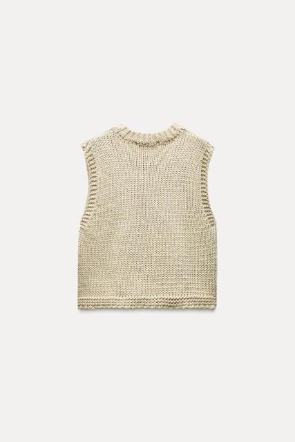 OEM/ODM Available Festive Sleeveless Knitted Top with Christmas Tree Design –Women’s Holiday Sweater for Manufacturers