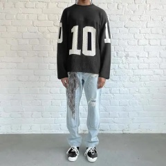 Factory Direct Bold Oversized Graphic Sweater – Modern Streetwear with a Sporty Edge