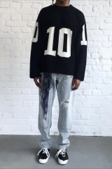 Factory Direct Bold Oversized Graphic Sweater – Modern Streetwear with a Sporty Edge