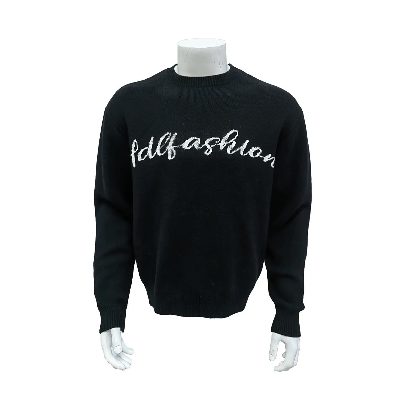 Customizable Minimalist Black Knit Sweater with Script Logo – Wholesale Manufacturer of Elegant Knitwear