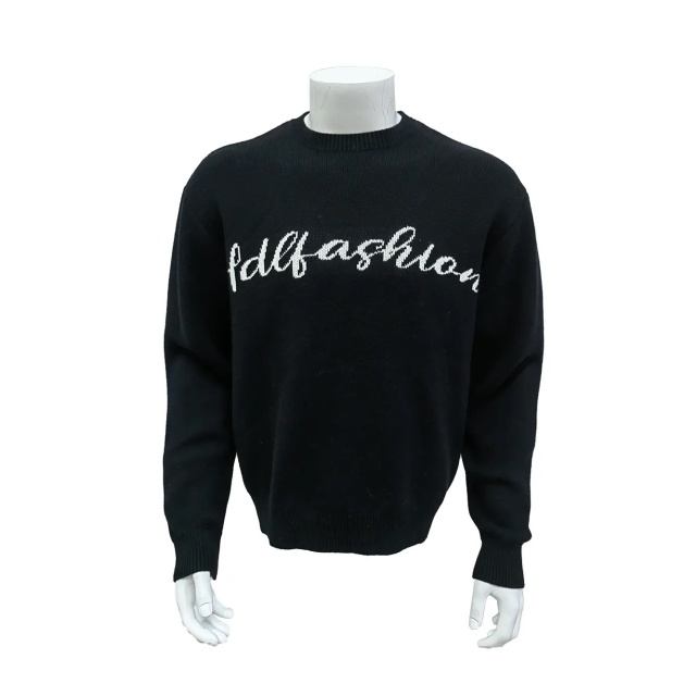 Customizable Minimalist Black Knit Sweater with Script Logo – Wholesale Manufacturer of Elegant Knitwear