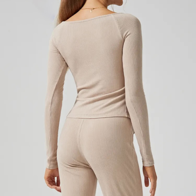 Factory Direct Ribbed Knit Long Sleeve Crop Top and Pants Set – Wholesale Manufacturer of Chic Women's Apparel