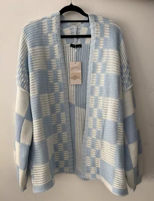 Customizable Black and White Checkered Knit Cardigan – Wholesale Manufacturer of Contemporary Knitwear