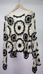 ODM Unique Crochet Floral Pattern Top – A Blend of Artistry and Sophistication