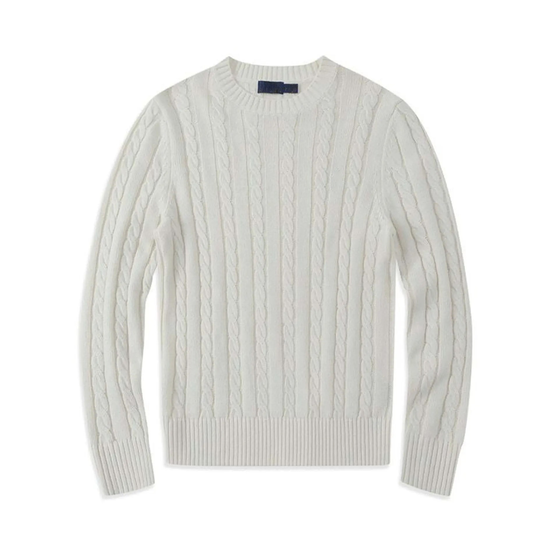 Tailor-Made Classic Gray Cable-Knit Sweater – Timeless, Warm, and Refined
