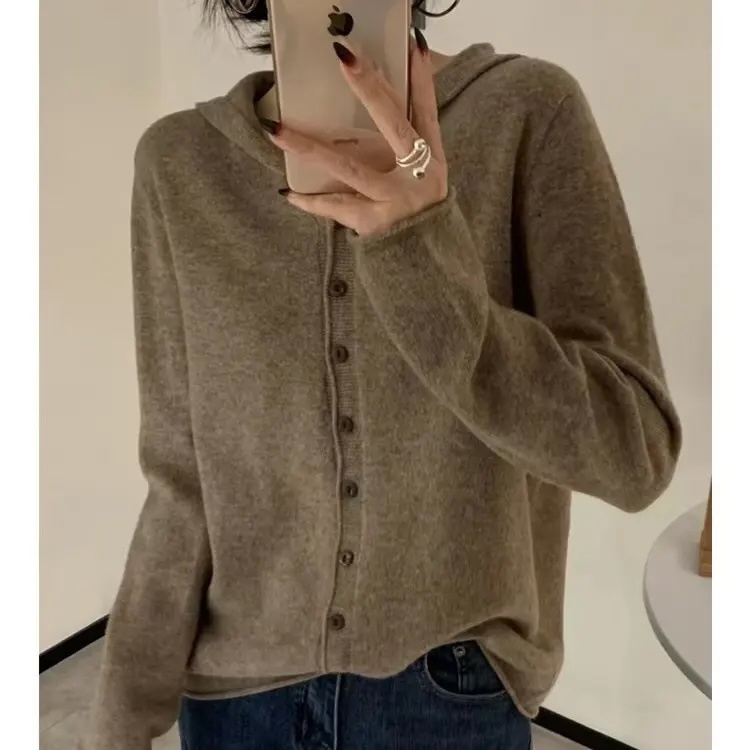 Factory Direct Women's Classic Button-Up Knitted Hoodie Cardigan - Wholesale Knitwear for B2B Manufacturers