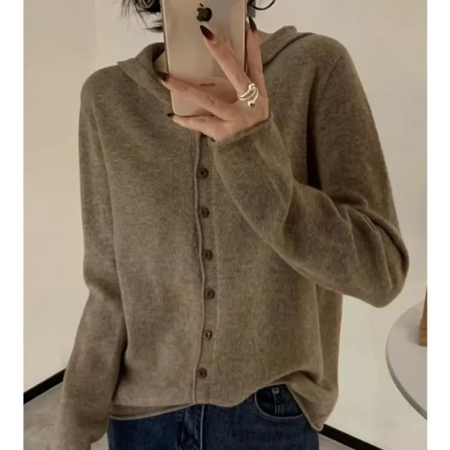 Factory Direct Women's Classic Button-Up Knitted Hoodie Cardigan - Wholesale Knitwear for B2B Manufacturers
