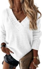 OEM Customizable Cozy Cream V-Neck Sweater - Effortless Chic for Retailers and Manufacturers