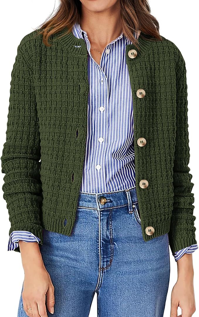 Custom Elegant Navy Blue Knit Cardigan with Wooden Buttons – Wholesale Knitwear for Retailers | Jubaodi