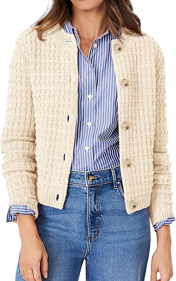 Custom Elegant Navy Blue Knit Cardigan with Wooden Buttons – Wholesale Knitwear for Retailers | Jubaodi