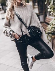 Personalized Relaxed Beige Oversized Knit Sweater with Drawstring Neckline – Customizable Wholesale for Effortless Style | Jubaodi