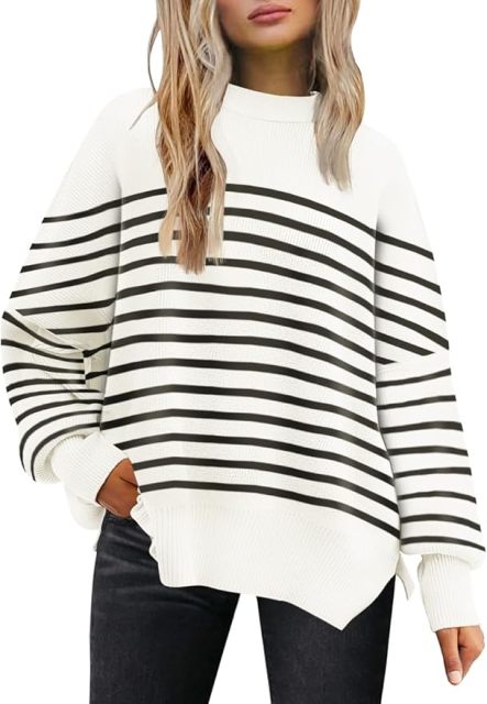 Wholesale Soft Beige Ribbed Long-Sleeve Top with Side Slits – Customizable Relaxed Style for Retailers | Jubaodi