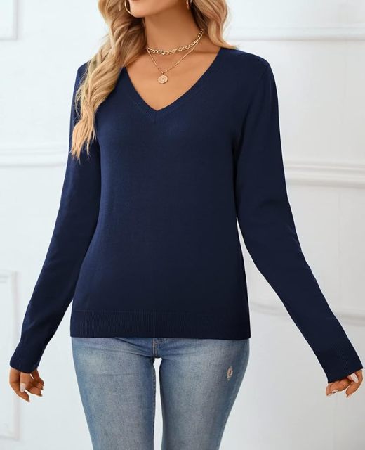 Personalized Classic Navy Blue V-Neck Sweater – Custom Wholesale Knitted Sweater for Effortless Elegance | Jubaodi Manufacturer