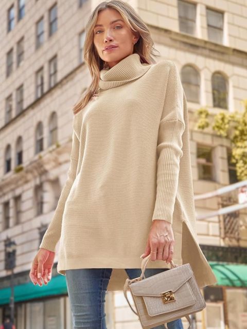 Tailor-Made Cozy Beige Turtleneck Sweater with Side Slits – Custom Wholesale Knitted Sweaters for Effortless Style