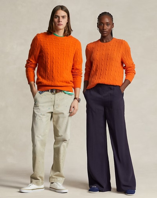 Customizable Men's Cable-Knit Crew Neck Sweater in Ivory – Wholesale & Bulk Manufacturing