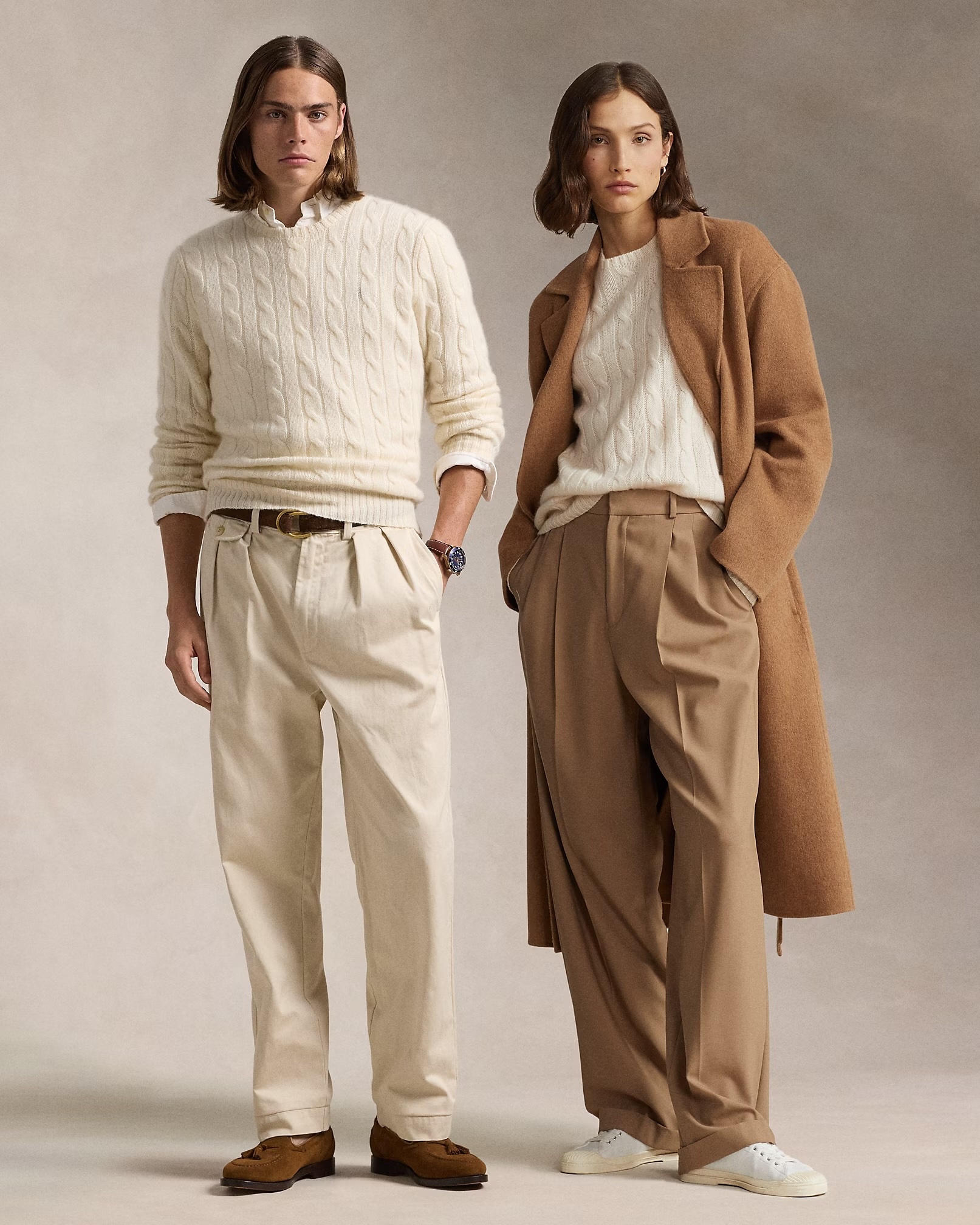Customizable Men's Cable-Knit Crew Neck Sweater in Ivory – Wholesale & Bulk Manufacturing