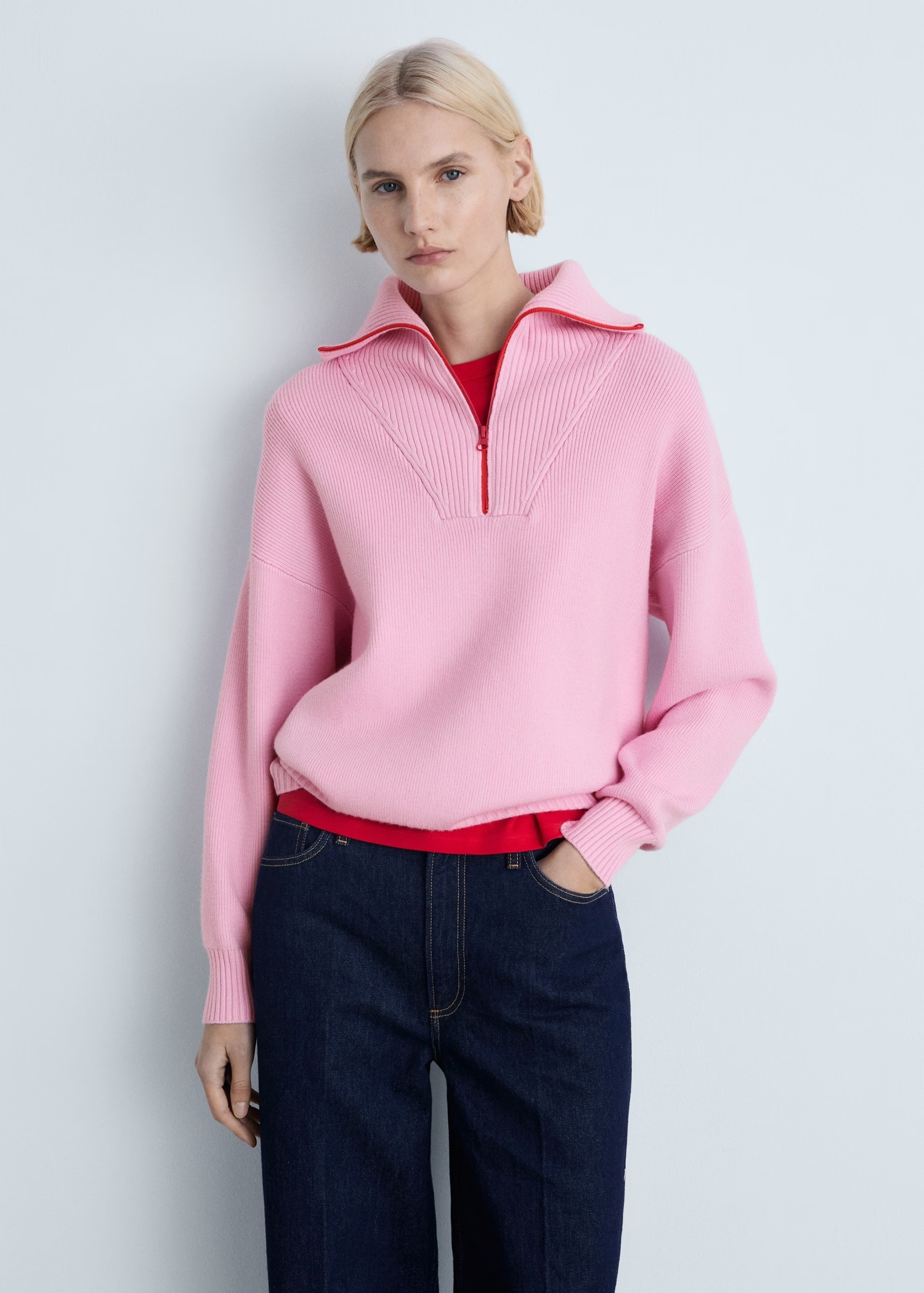 OEM ODM Pink Zip-Front Knit Sweater with Ribbed Detail