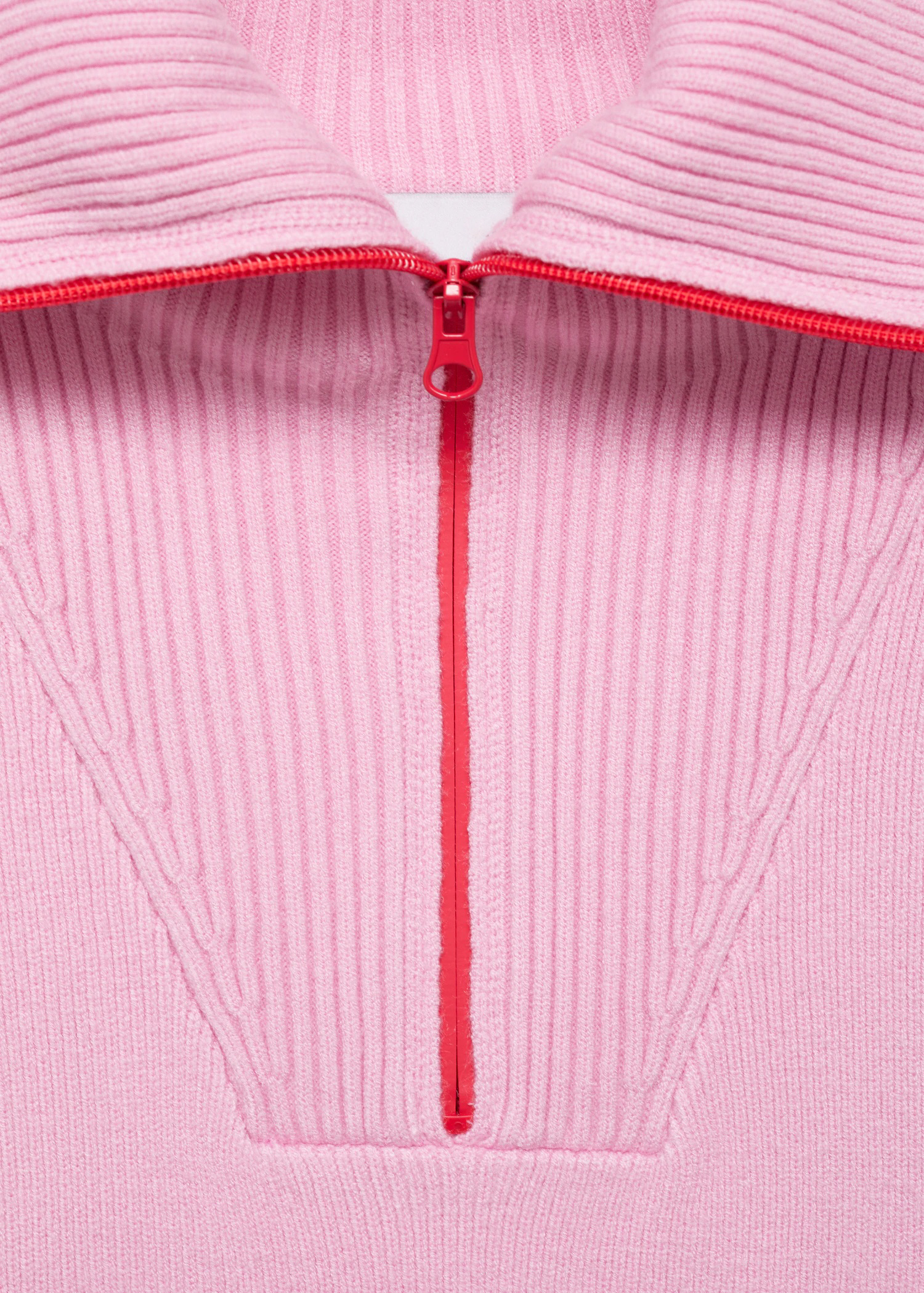 OEM ODM Pink Zip-Front Knit Sweater with Ribbed Detail